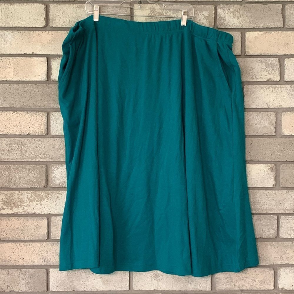 3for$20 midi skirt 34/36 stretchy waist band